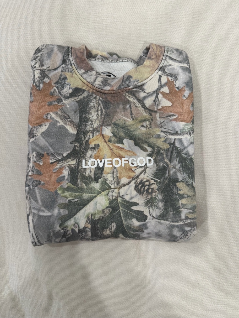 TENA LoveOfGod "JESUS LOVES YOU" Camouflage Crewnecku - Picture 3 of 4
